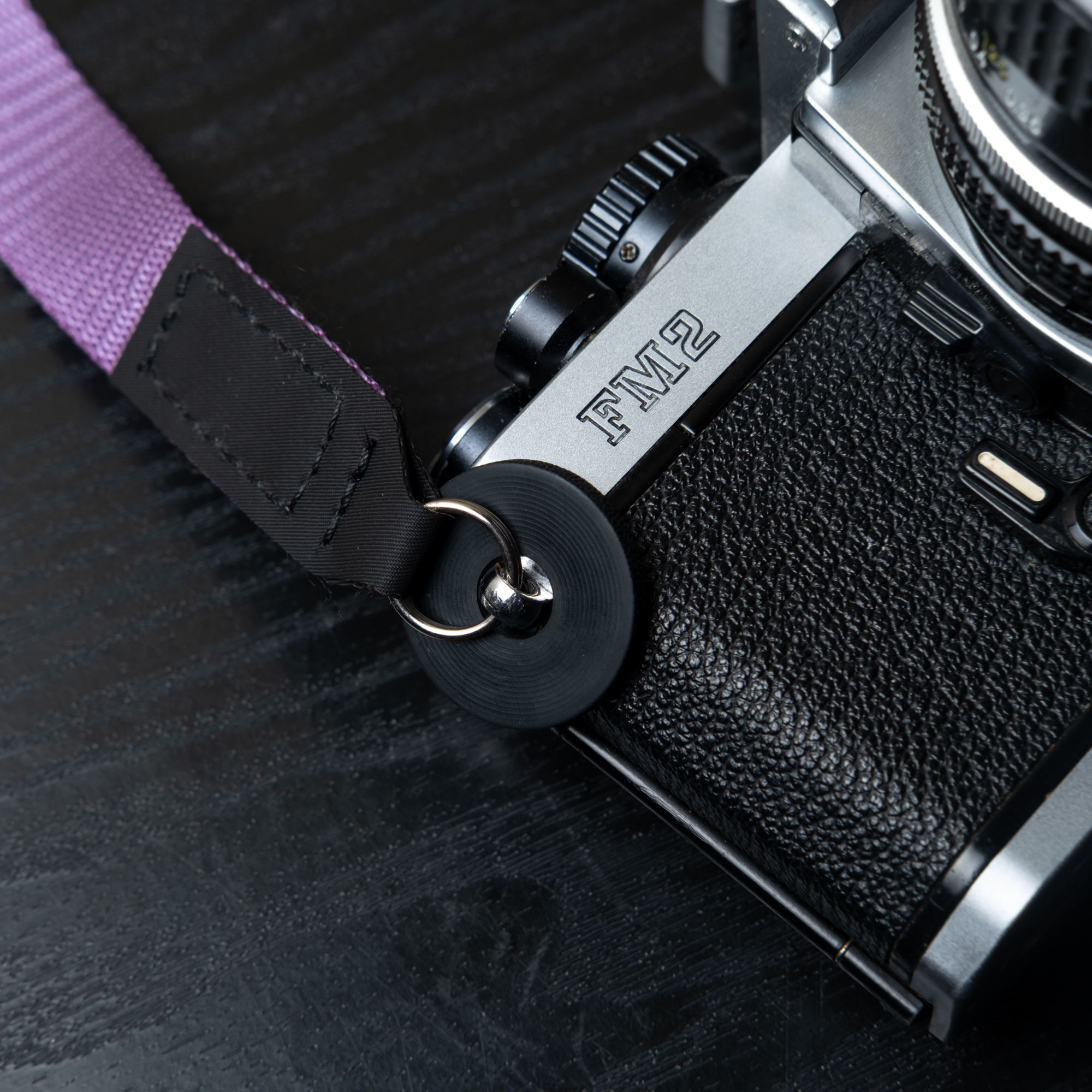 The Flaneur Camera Strap - Image 9
